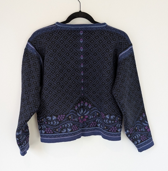 Dale Of Norway Casual Collection 100% New Wool Floral Cardigan Sweater Size S - Picture 3 of 9